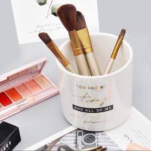 Makeup Brush Holder Cup